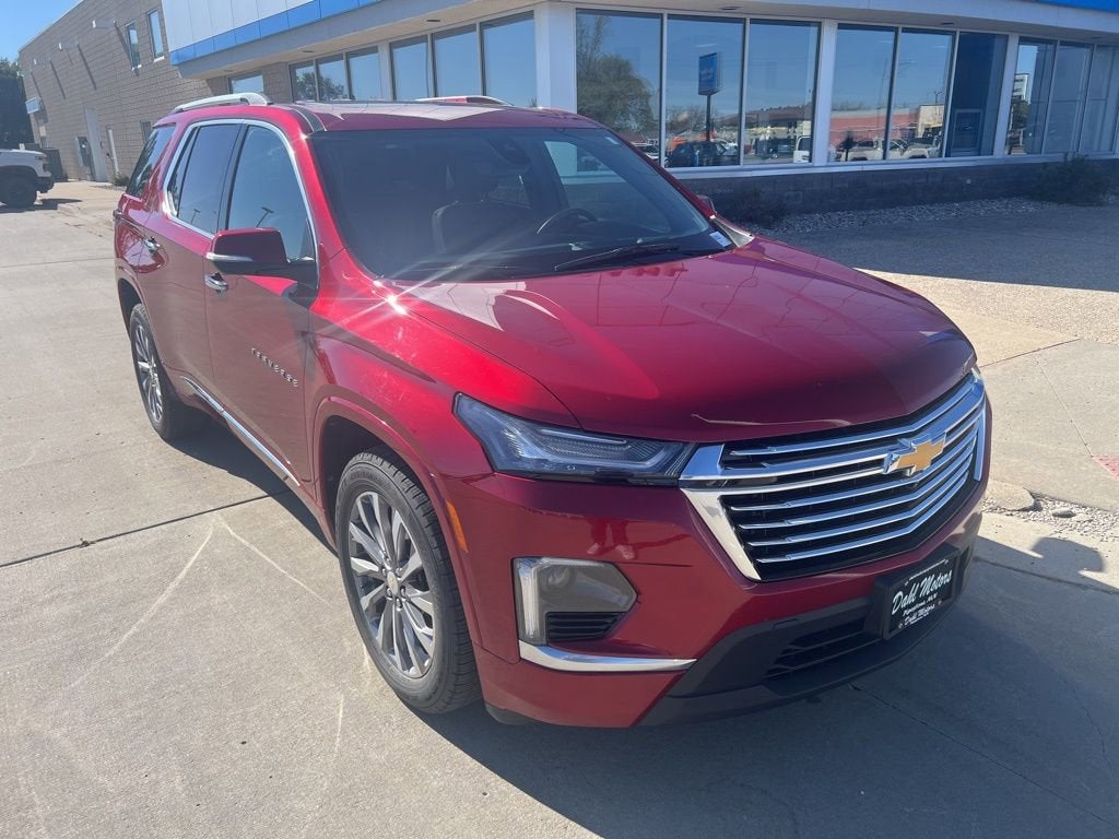Used 2023 Chevrolet Traverse Premier with VIN 1GNEVKKW2PJ125856 for sale in Pipestone, Minnesota
