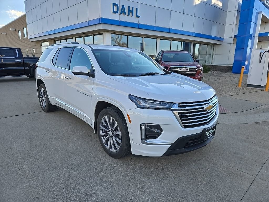 Used 2023 Chevrolet Traverse Premier with VIN 1GNEVKKW8PJ119723 for sale in Pipestone, Minnesota