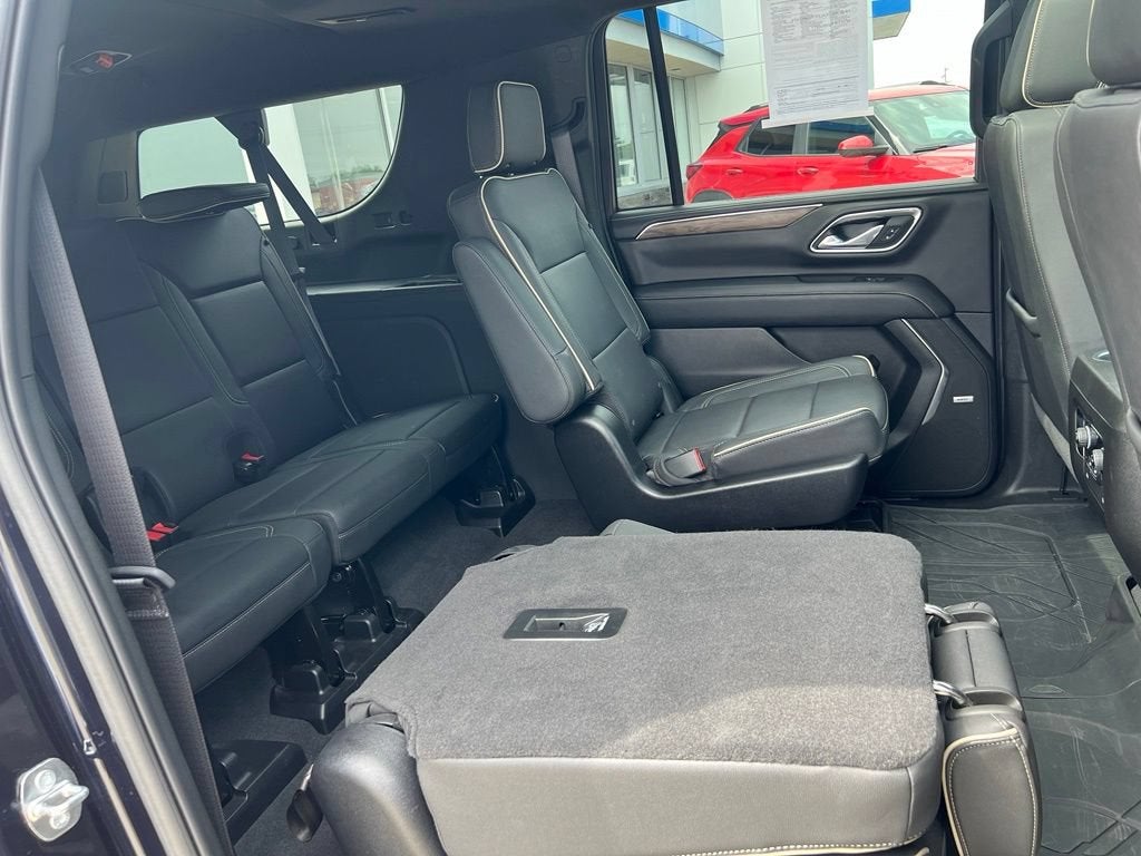 2024 Chevrolet Suburban Premier