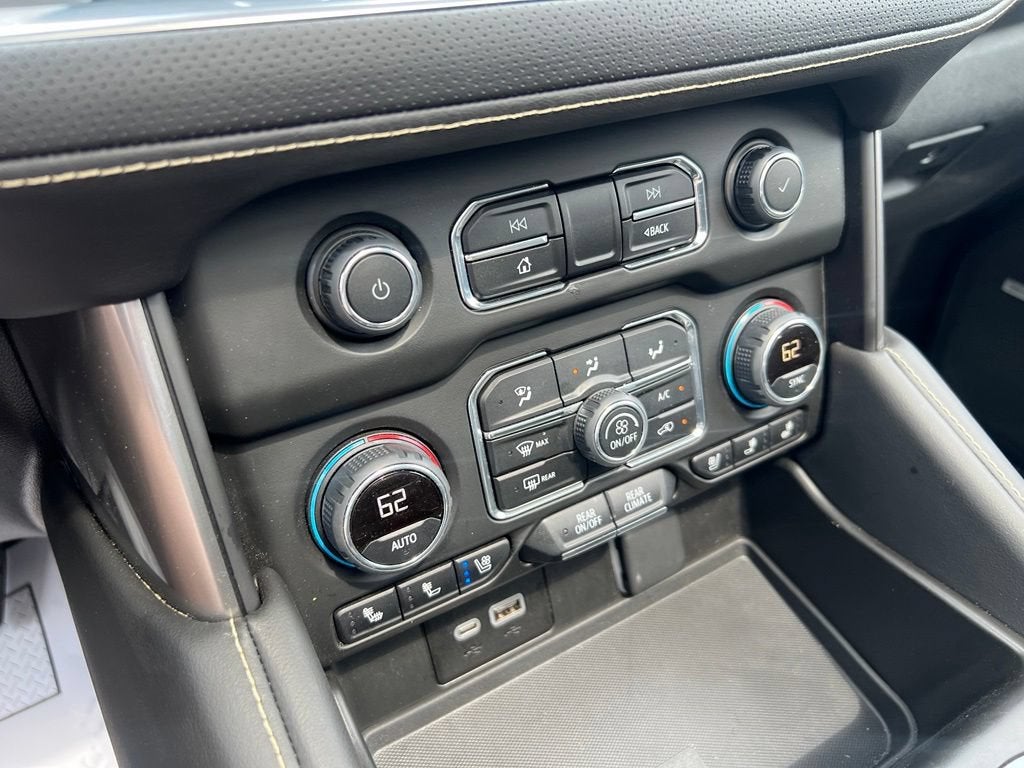 2024 Chevrolet Suburban Premier