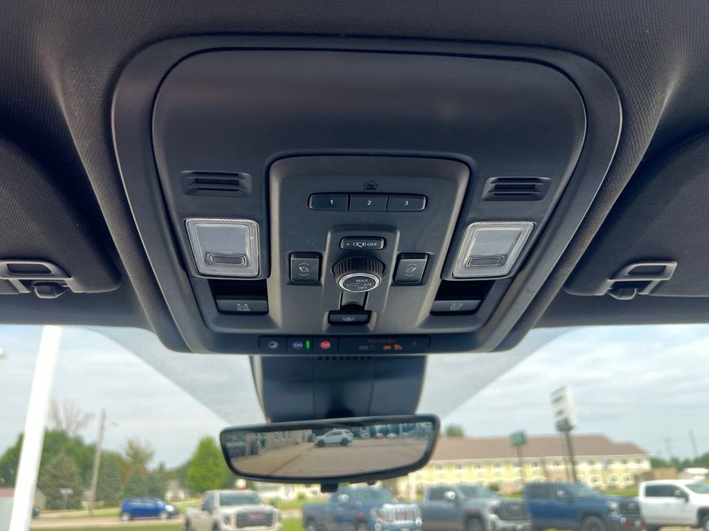 2024 Chevrolet Suburban Premier