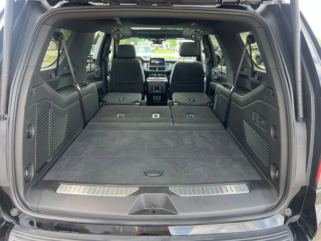 2024 Chevrolet Suburban High Country