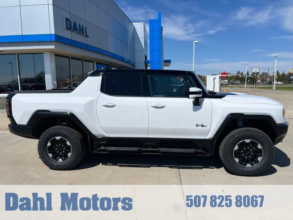 2023 GMC Hummer EV 3X's photo