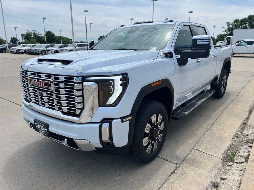 2026 GMC Sierra 2500 HD Denali