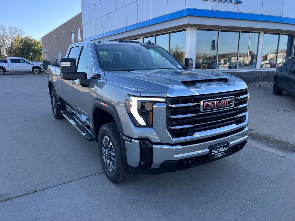 2026 GMC Sierra 3500HD SLE - Photo 2