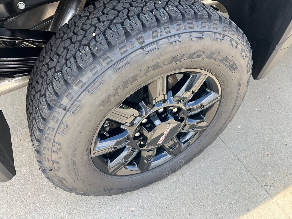 2026 GMC Sierra 3500 HD AT4