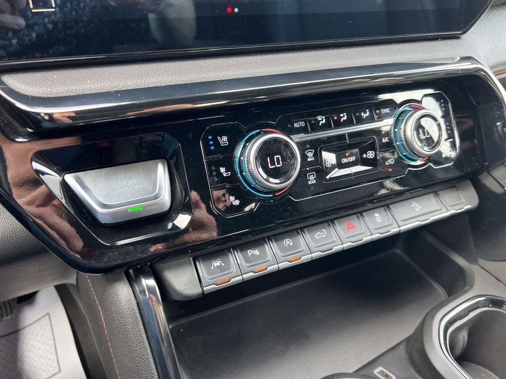 2023 GMC Sierra 1500 AT4