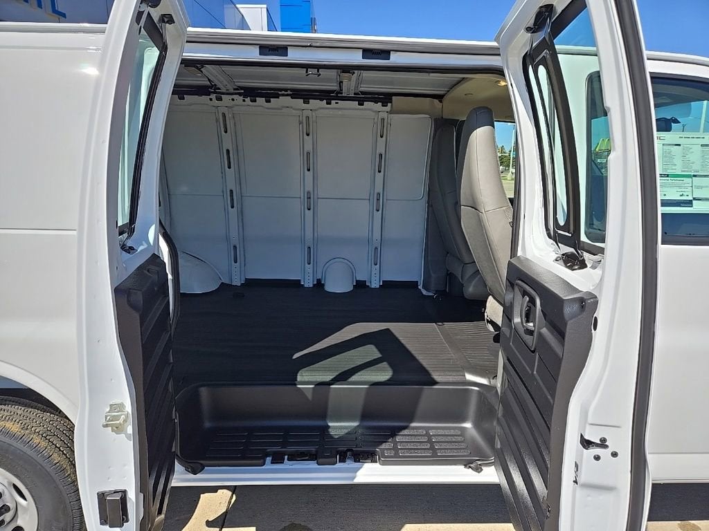 2026 GMC Savana Cargo Work Van