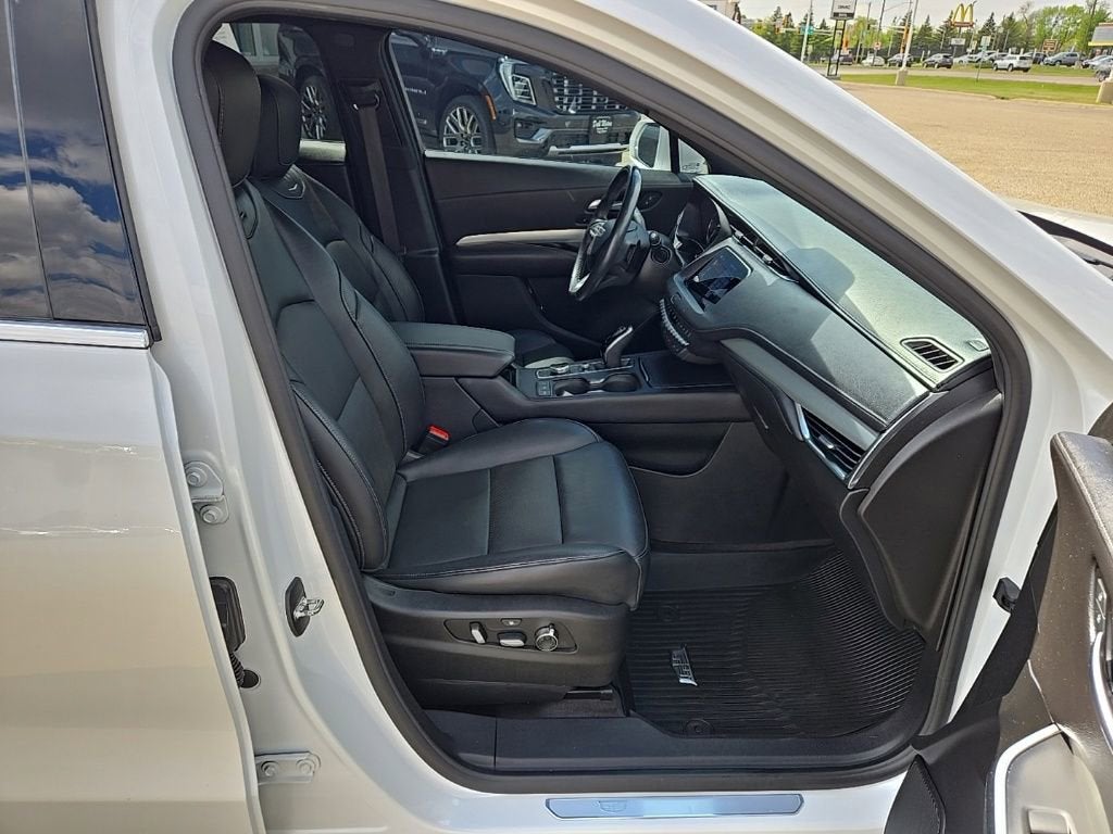 2020 Cadillac XT4 AWD Premium Luxury