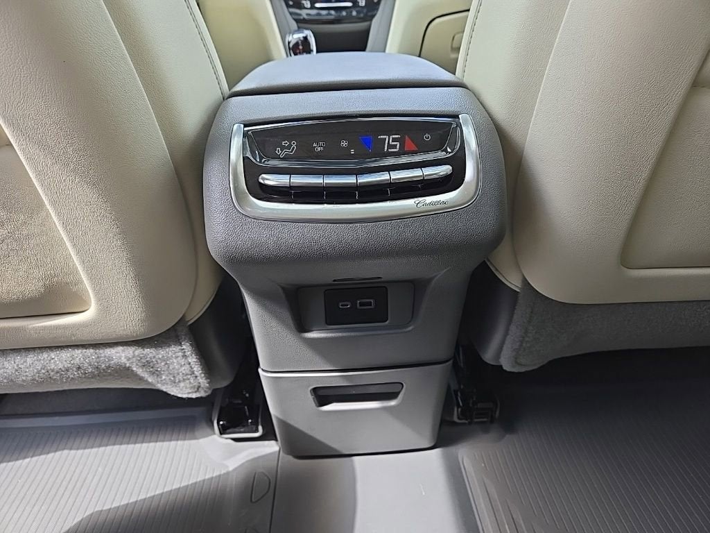 2022 Cadillac XT6 Premium Luxury