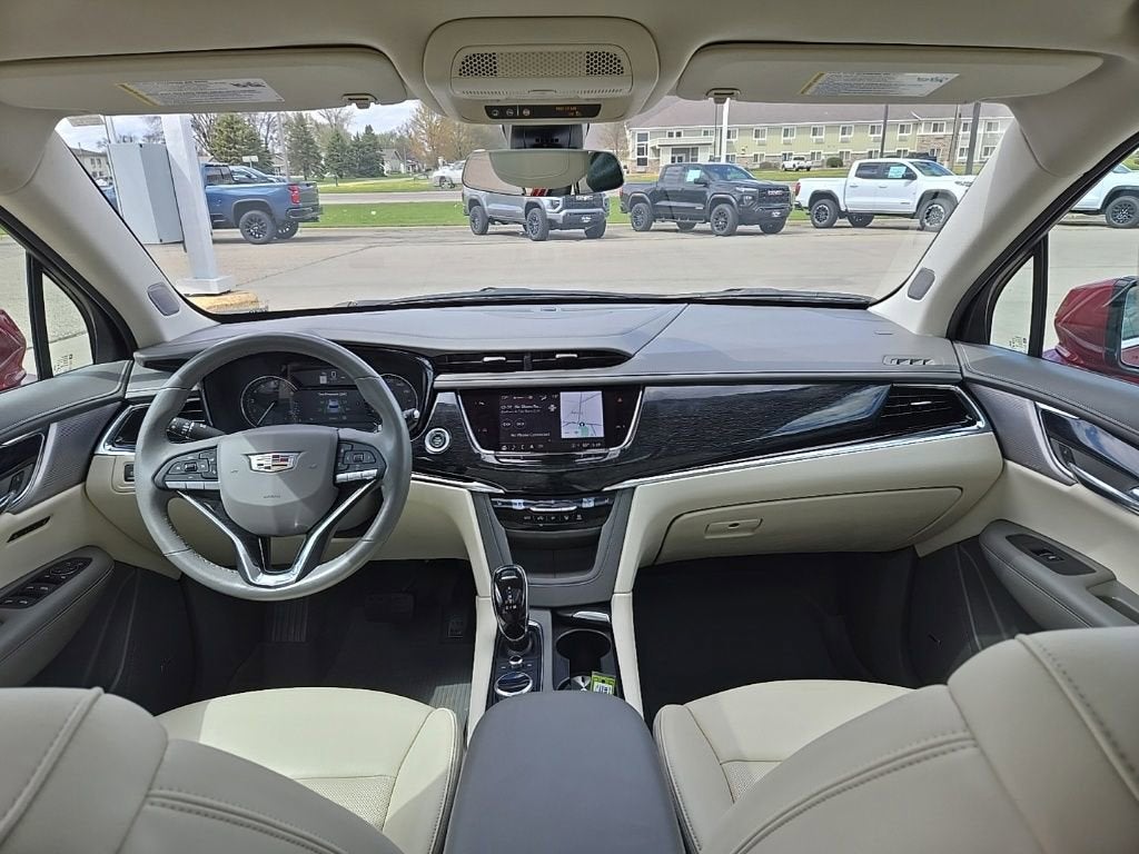 2022 Cadillac XT6 Premium Luxury