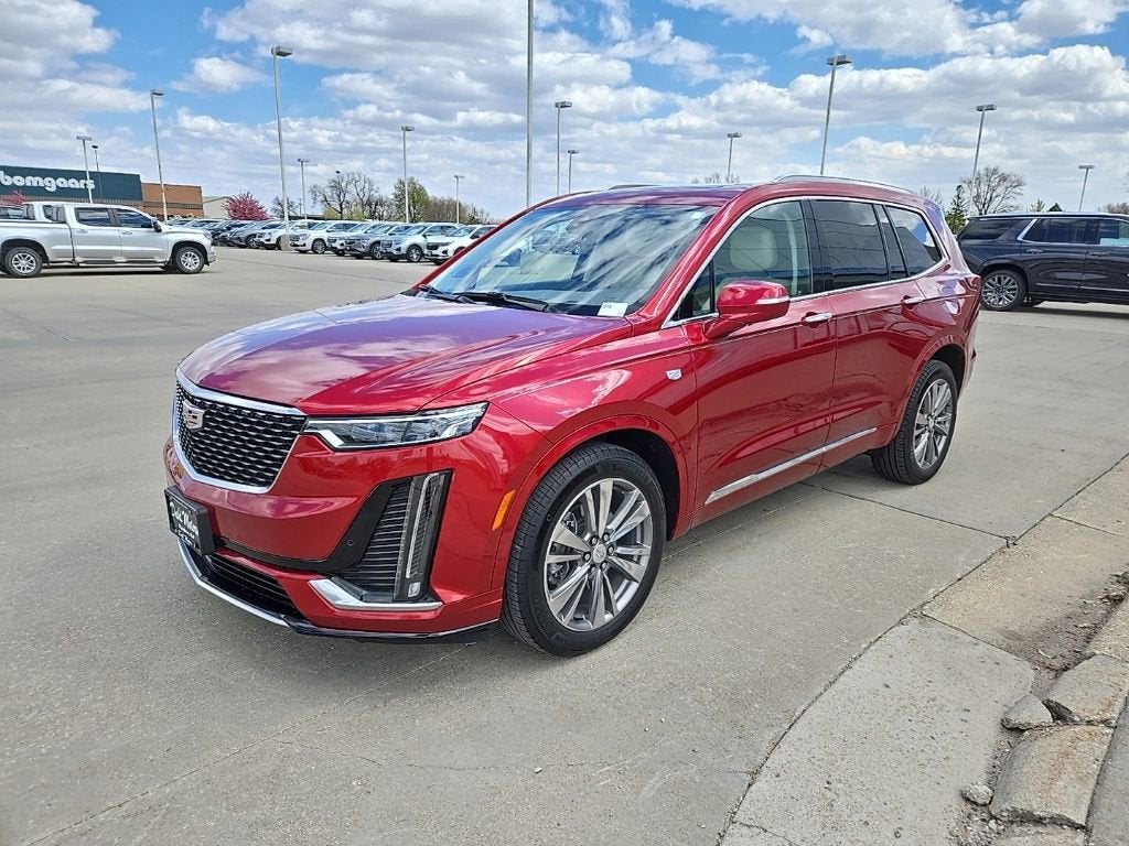2022 Cadillac XT6 Premium Luxury
