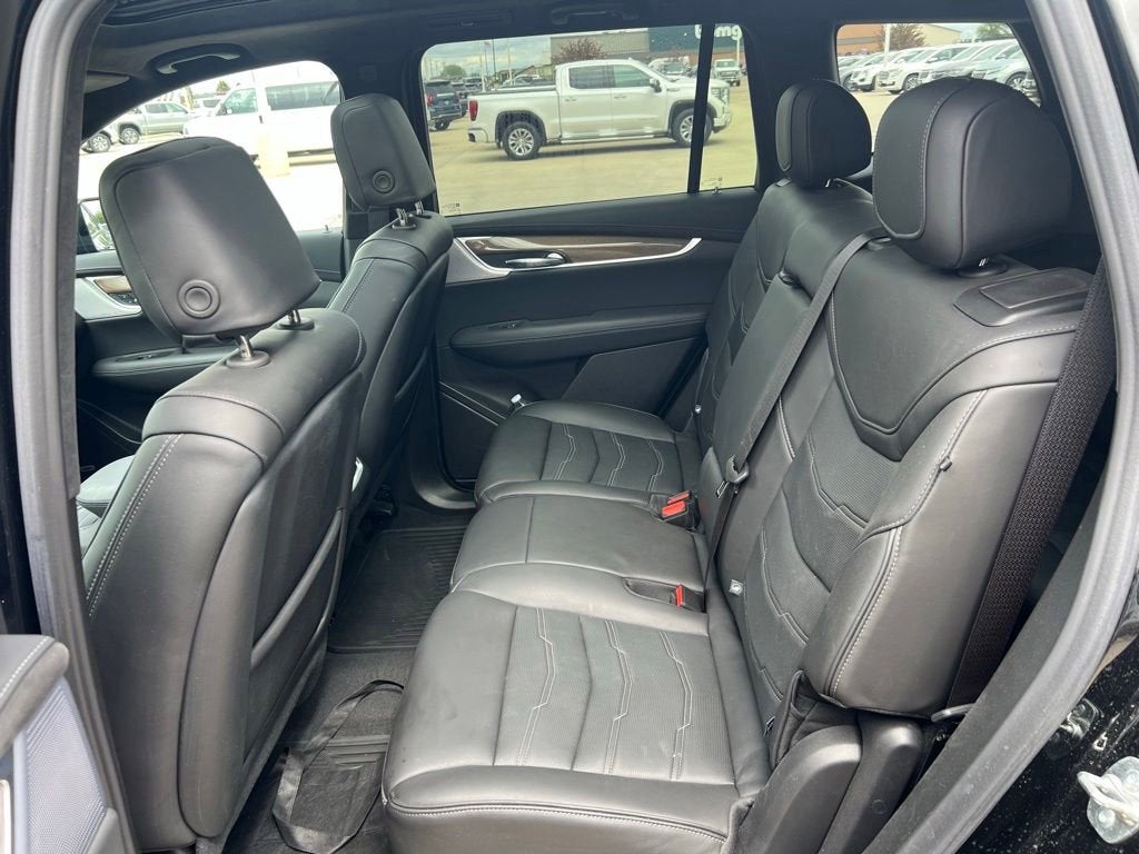 2025 Cadillac XT6 Sport