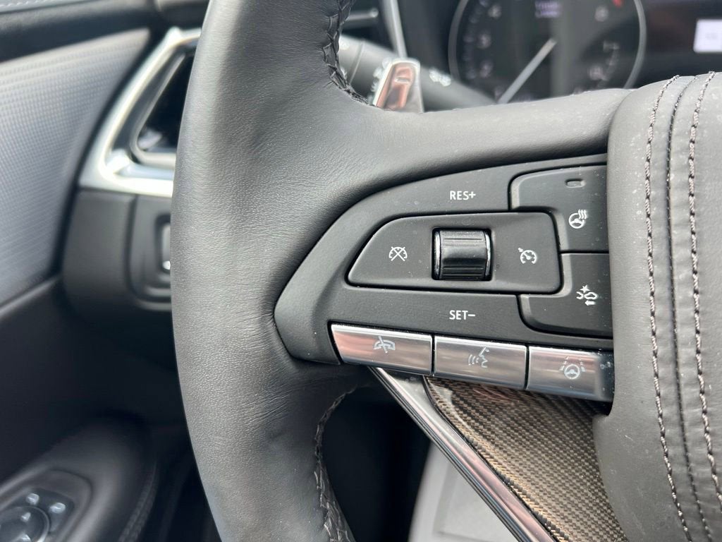 2025 Cadillac XT6 Sport