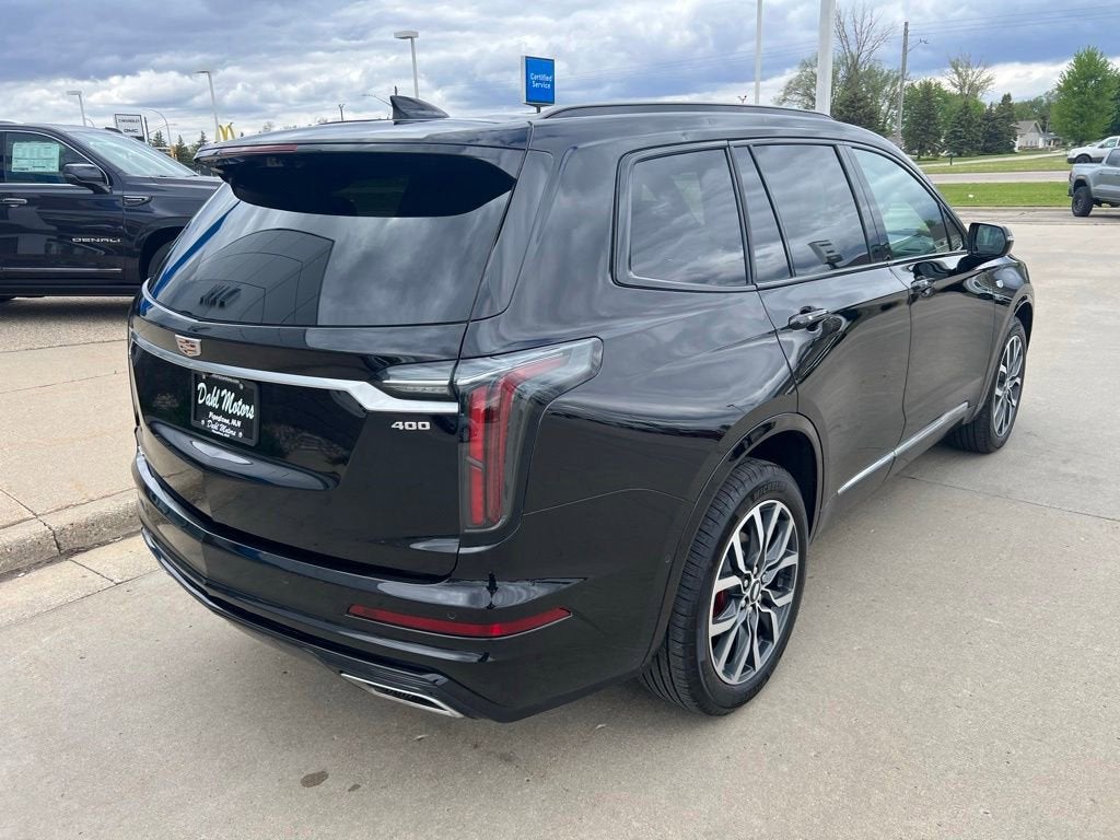 2025 Cadillac XT6 Sport