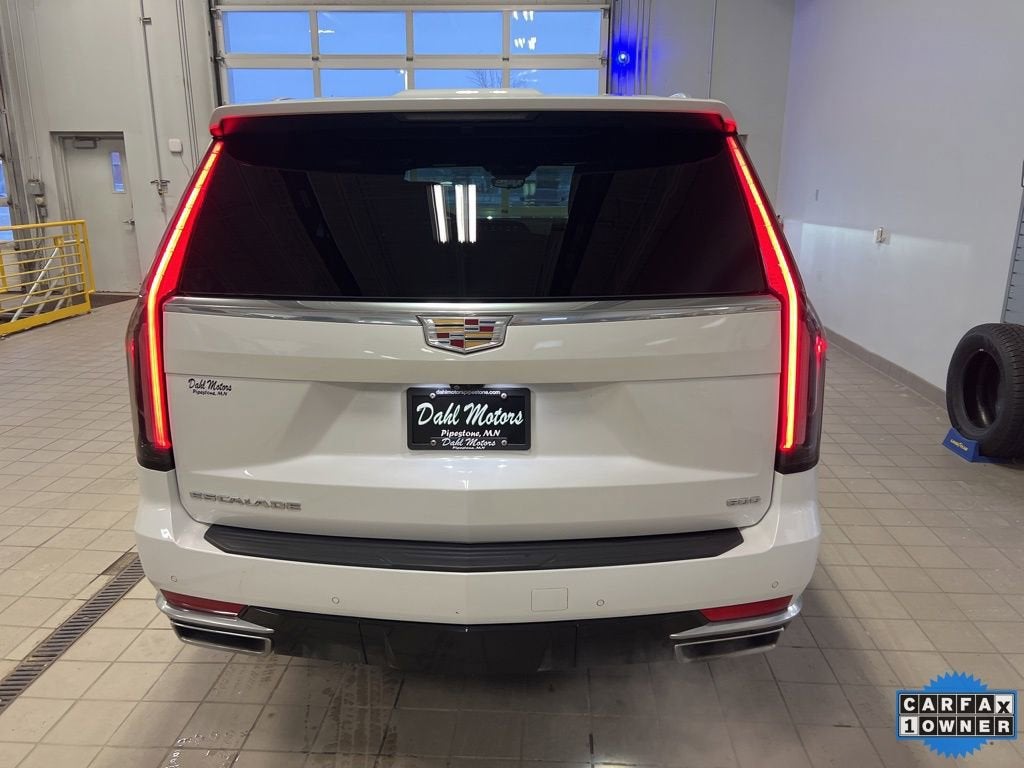 2022 Cadillac Escalade Premium Luxury