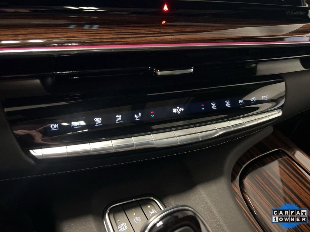 2022 Cadillac Escalade Premium Luxury