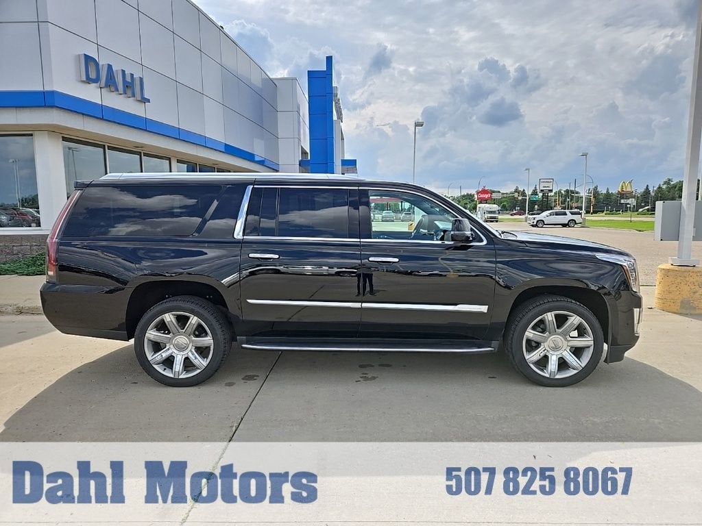 2019 Cadillac Escalade ESV Luxury