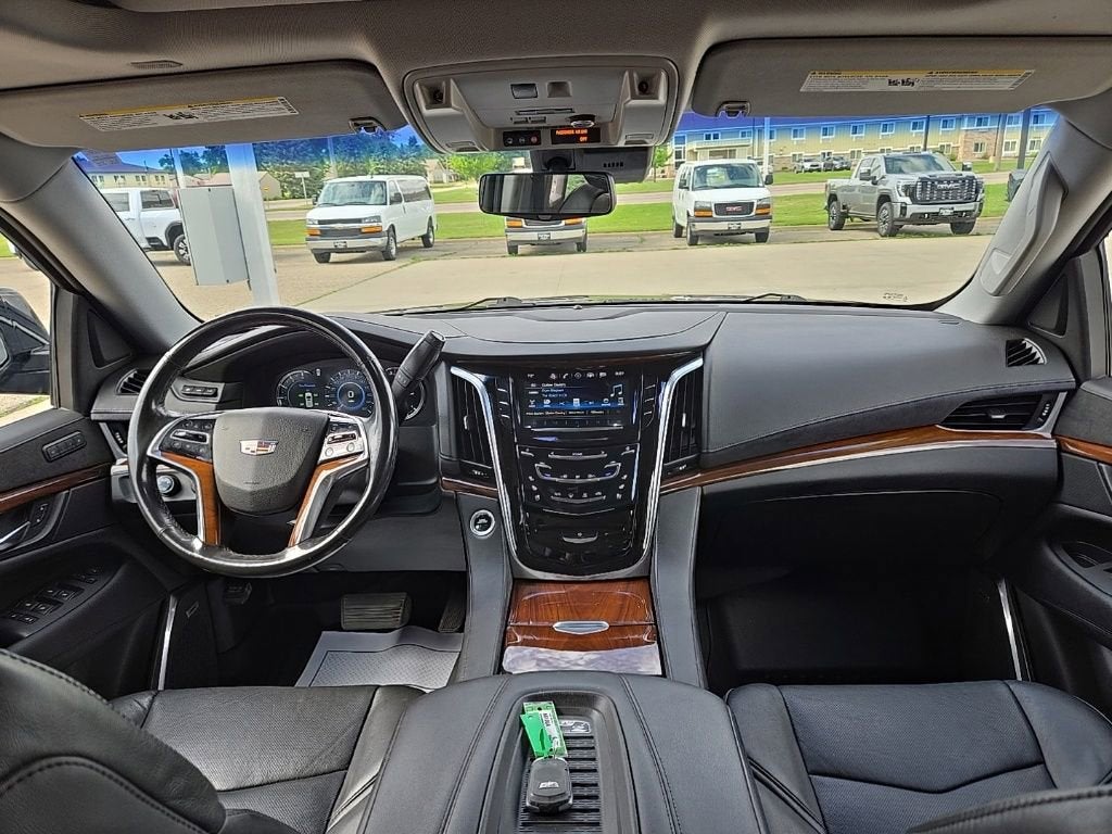 2019 Cadillac Escalade ESV Luxury