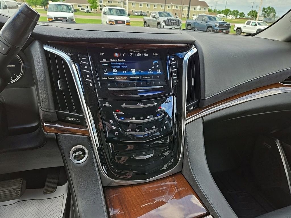 2019 Cadillac Escalade ESV Luxury