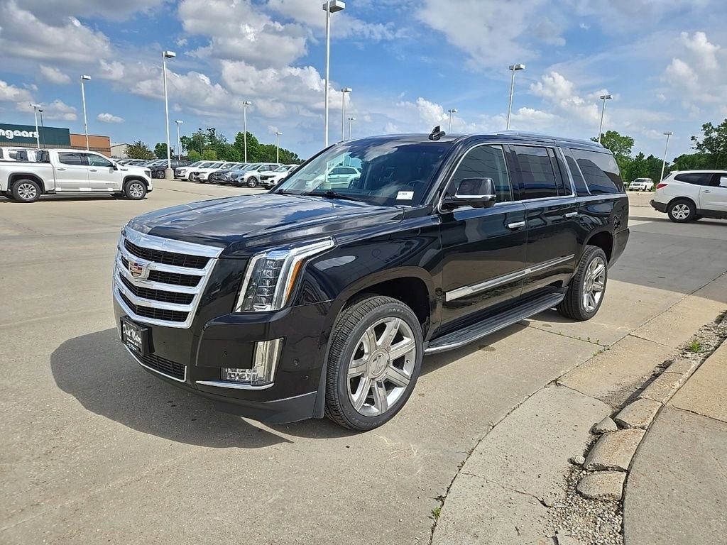 2019 Cadillac Escalade ESV Luxury