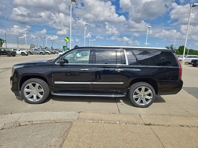 2019 Cadillac Escalade ESV Luxury
