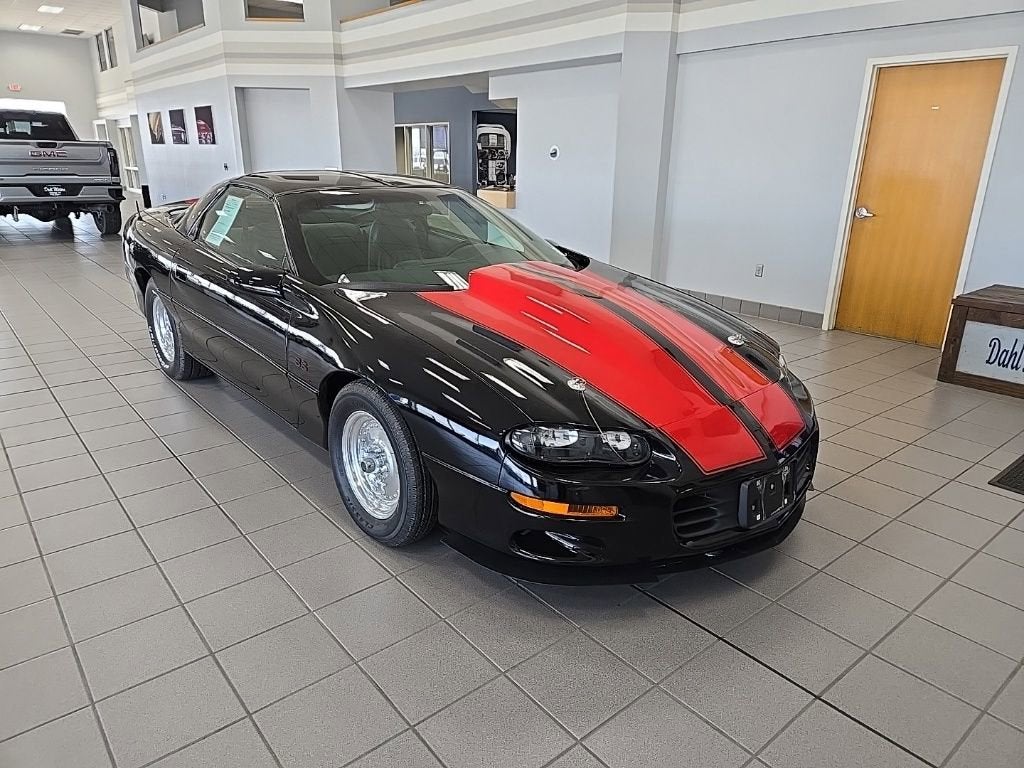 Used 1999 Chevrolet Camaro Z28 with VIN 2G1FP22GXX2119462 for sale in Pipestone, Minnesota