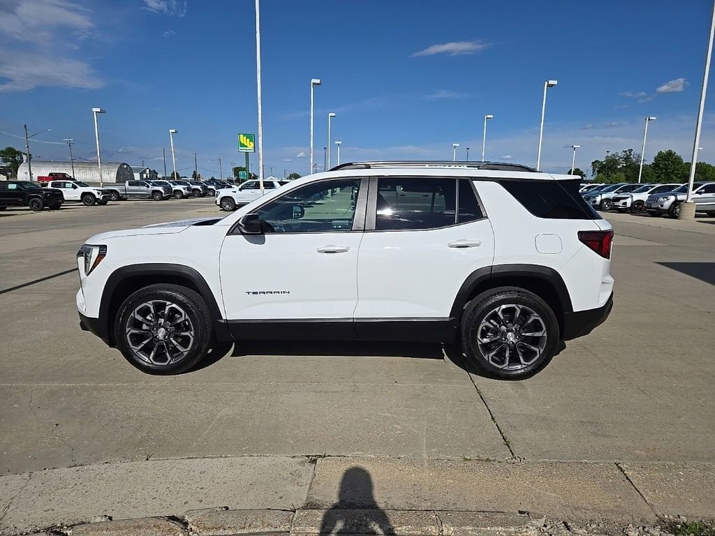 2025 GMC Terrain Elevation