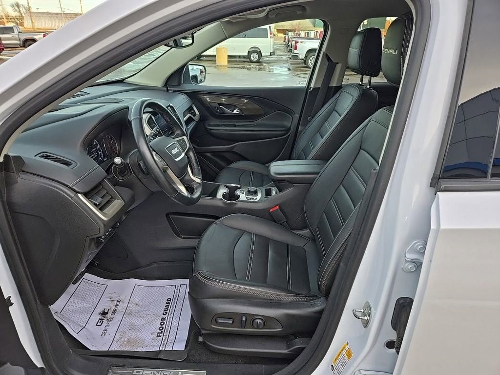2023 GMC Terrain Denali