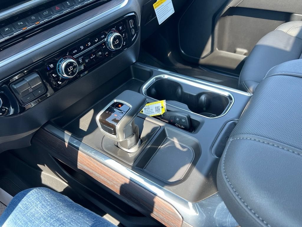 2026 GMC Sierra 1500 SLT - Photo 37