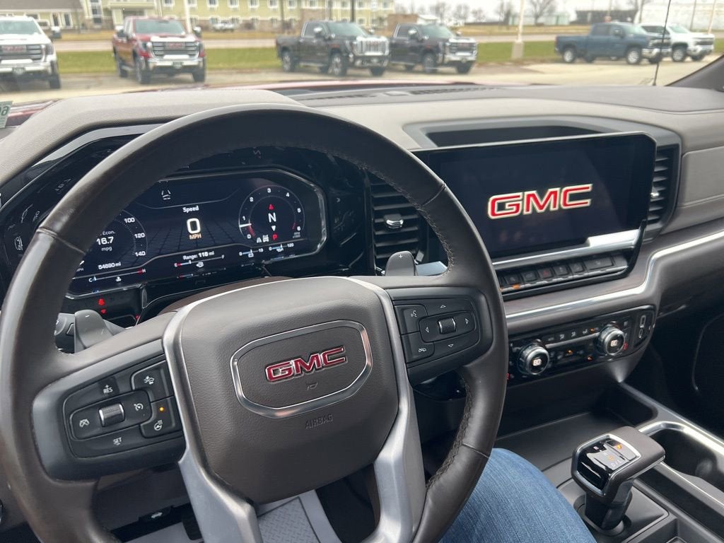 2024 GMC Sierra 1500 SLT