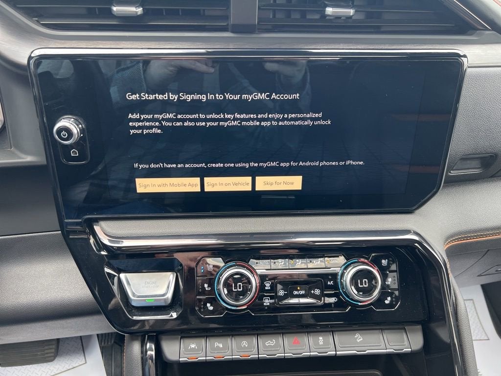 2024 GMC Sierra 1500 AT4