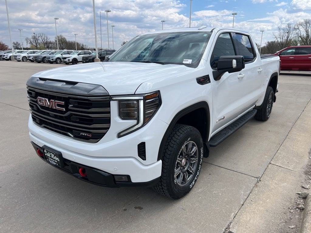 2024 GMC Sierra 1500 AT4
