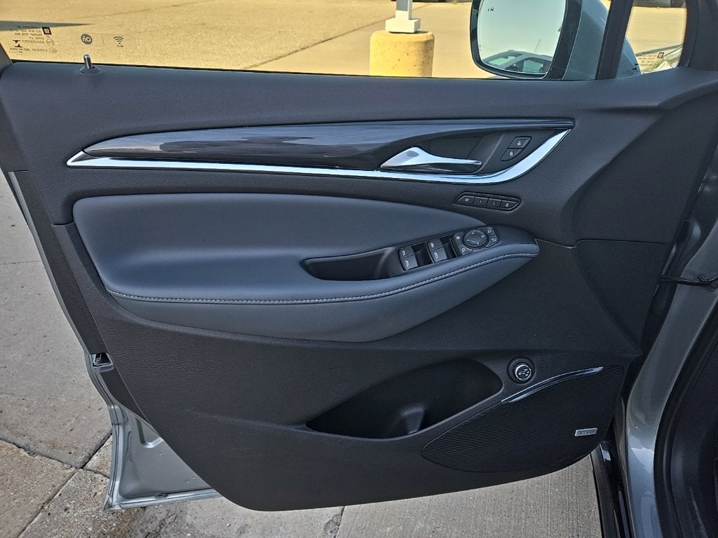 2023 Buick Enclave Premium