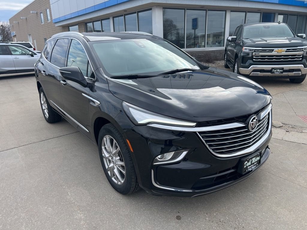 Used 2022 Buick Enclave Premium with VIN 5GAEVBKWXNJ162323 for sale in Pipestone, Minnesota