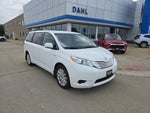 2017 Toyota Sienna LE