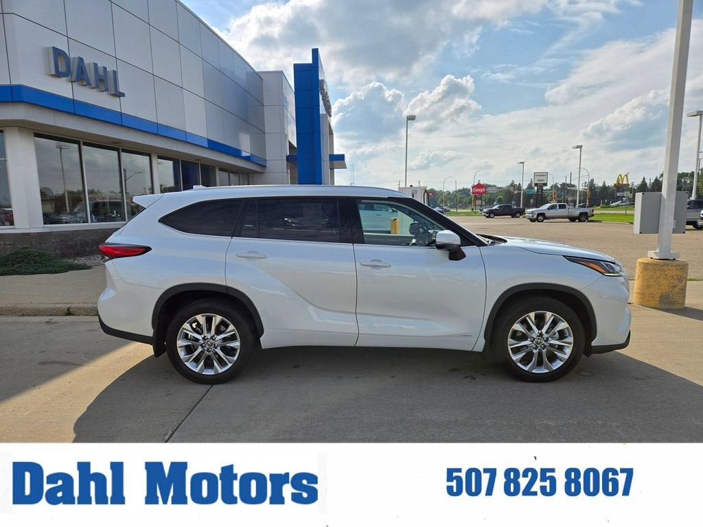 2023 Toyota Highlander Hybrid Limited
