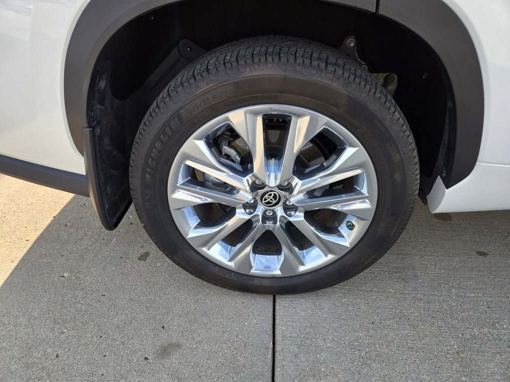 2023 Toyota Highlander Hybrid Limited