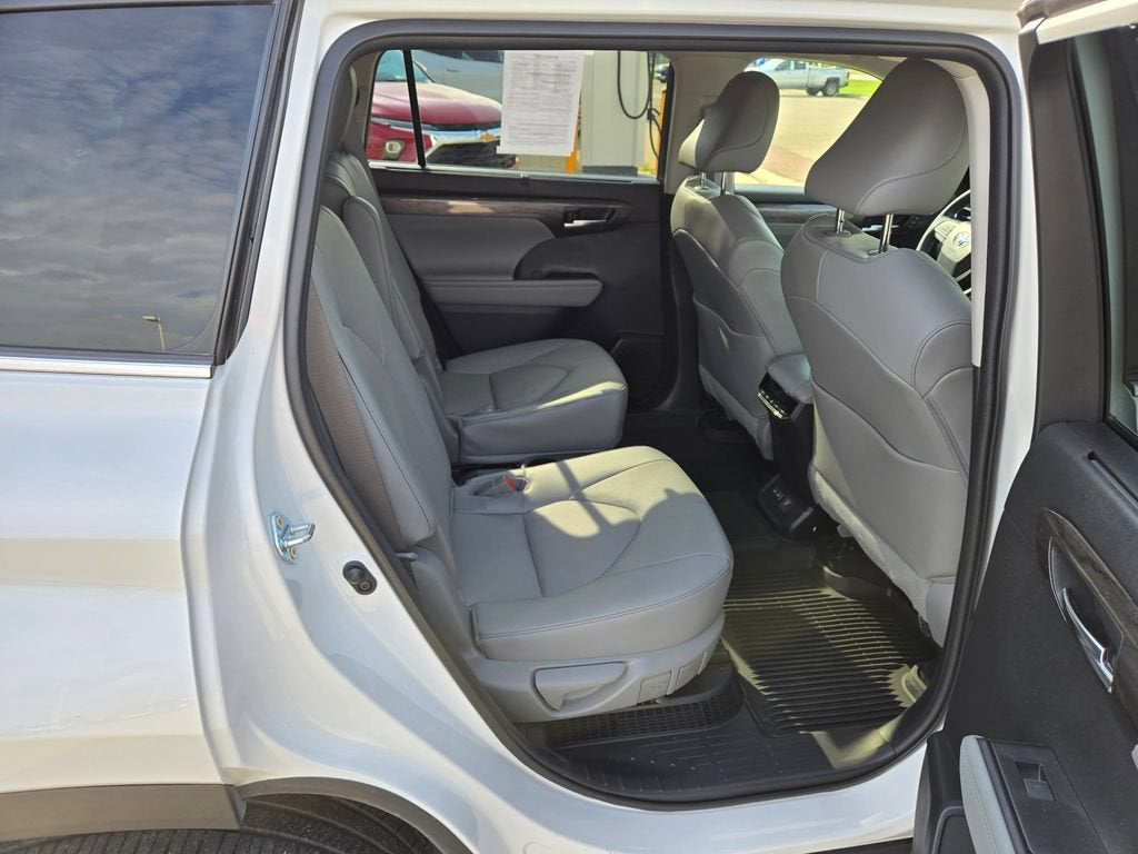 2023 Toyota Highlander Hybrid Limited