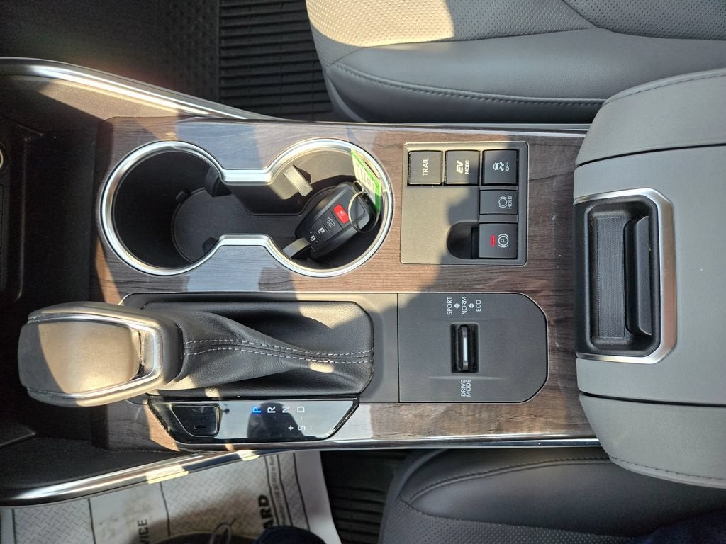 2023 Toyota Highlander Hybrid Limited