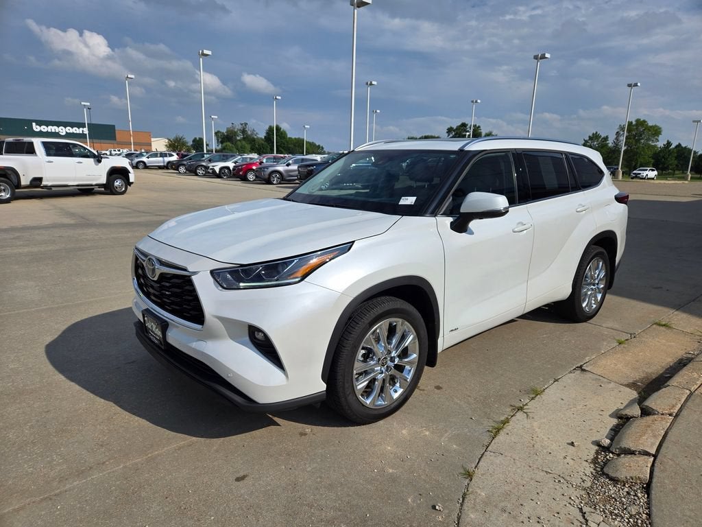 2023 Toyota Highlander Hybrid Limited