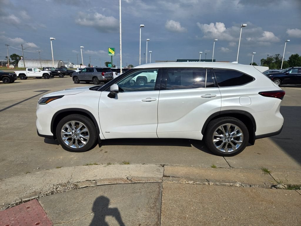 2023 Toyota Highlander Hybrid Limited